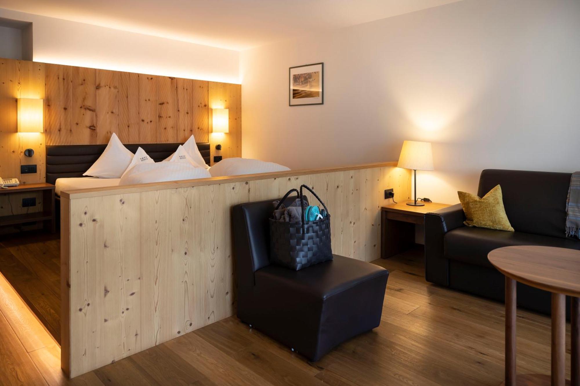 Artnatur Dolomites Hotel & Spa Сиуси Стая снимка