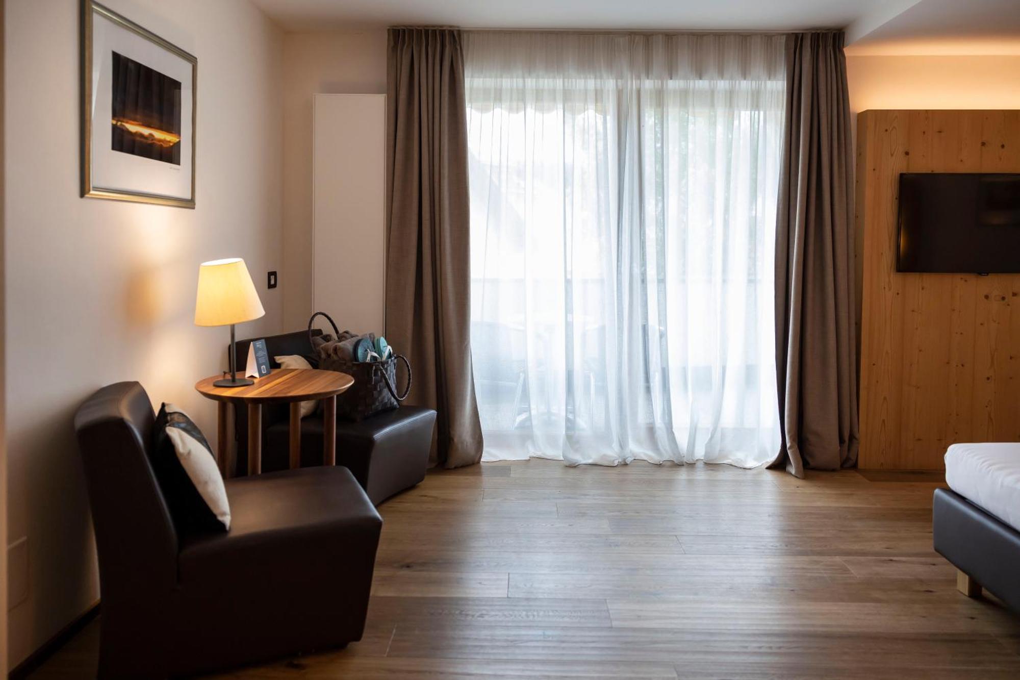 Artnatur Dolomites Hotel & Spa Сиуси Стая снимка