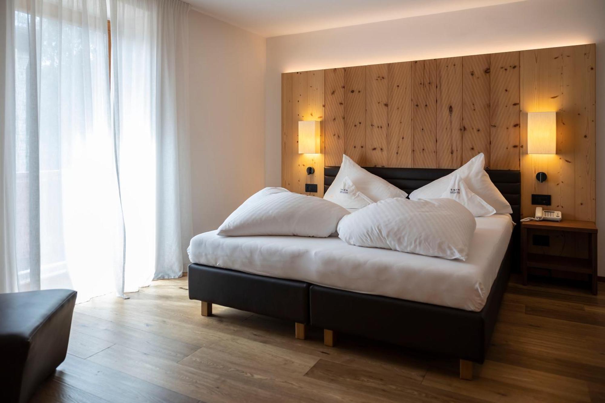 Artnatur Dolomites Hotel & Spa Сиуси Стая снимка